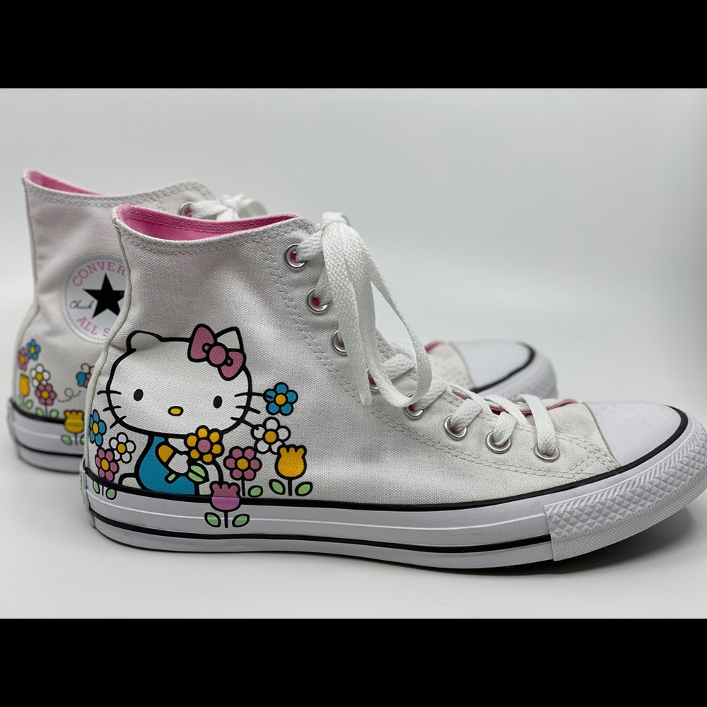 Converse Chuck Taylor Hello Kitty W10 / M8